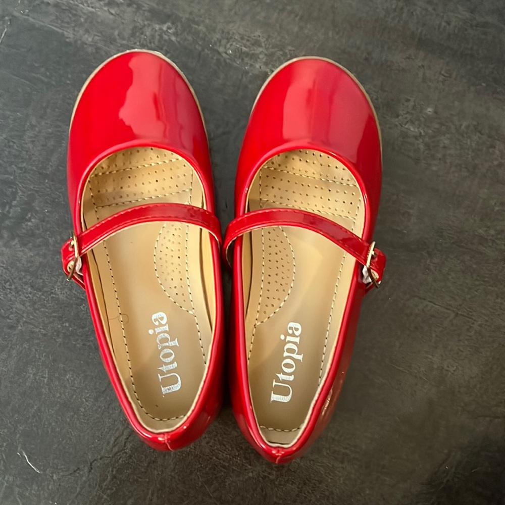 Utopia girls dress shoes size 9 toddler